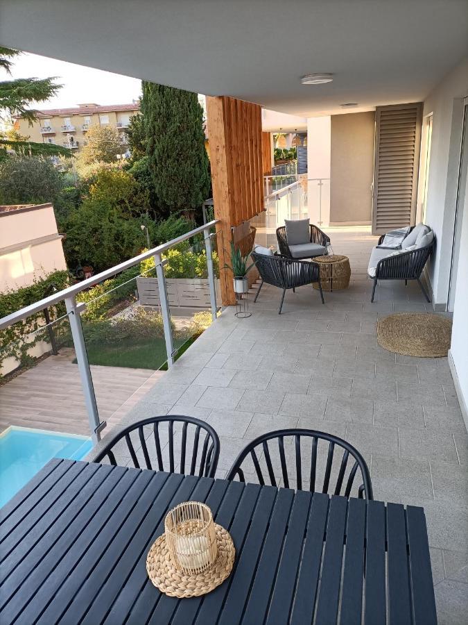Lake Dream Apartment With Pool In Бардолино Экстерьер фото